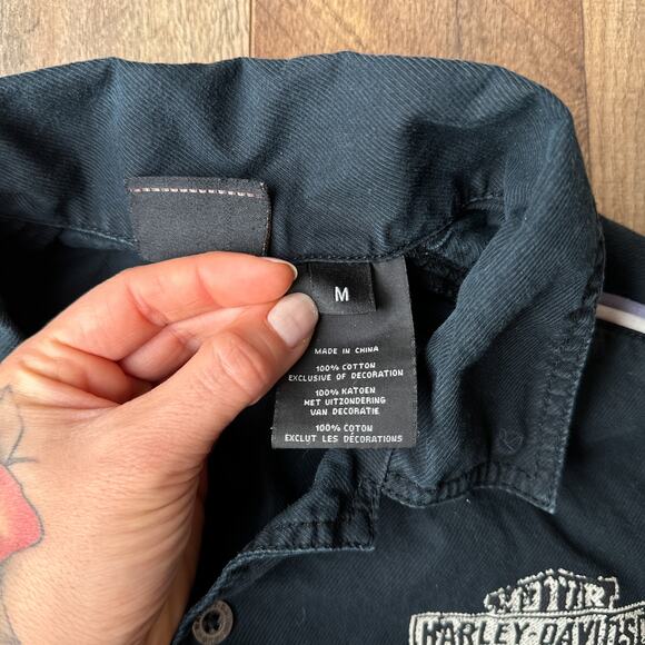 Harley Davidson Denim Shirt Men's Medium Black Motorcycle Short Sleeve 5502 - Picture 6 of 10